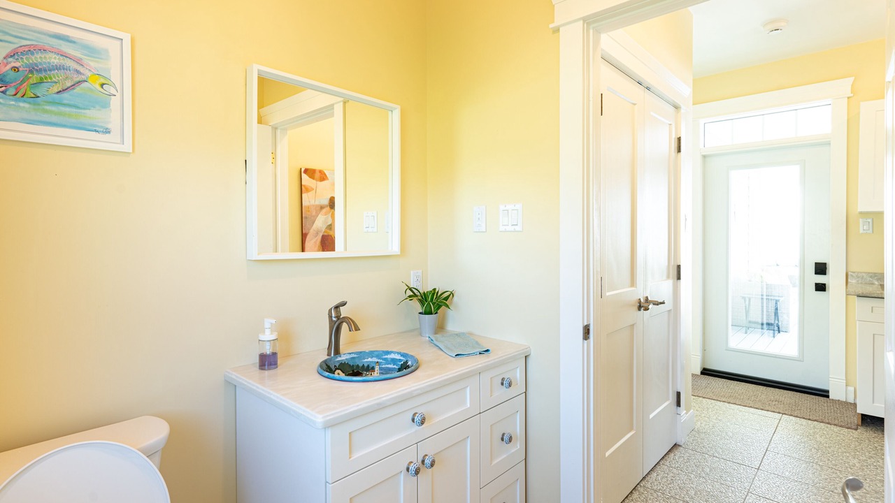Photo of Bathroom in Cape Sable Island
