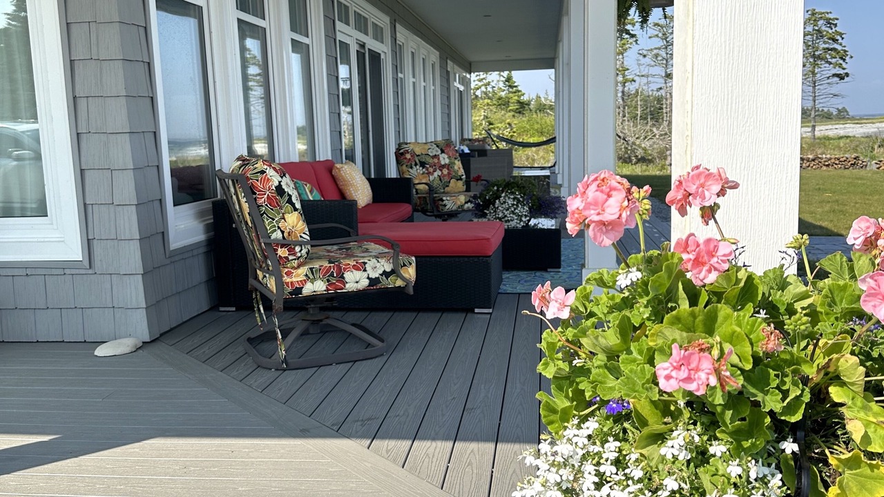 Photo of Patio Balcony in Cape Sable Island