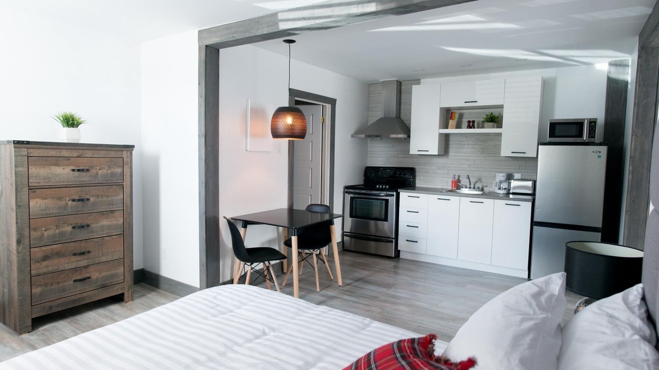 Photo of Bedroom in Rouyn-Noranda
