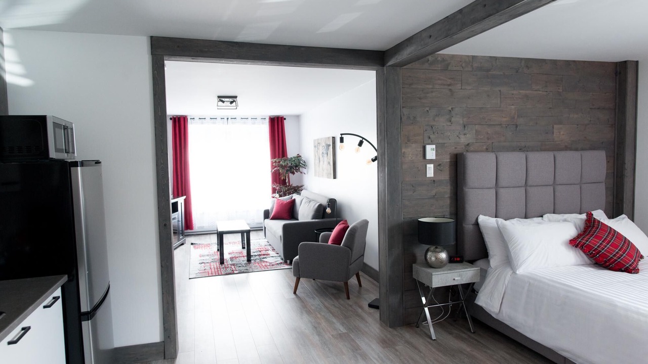 Photo of Bedroom in Rouyn-Noranda
