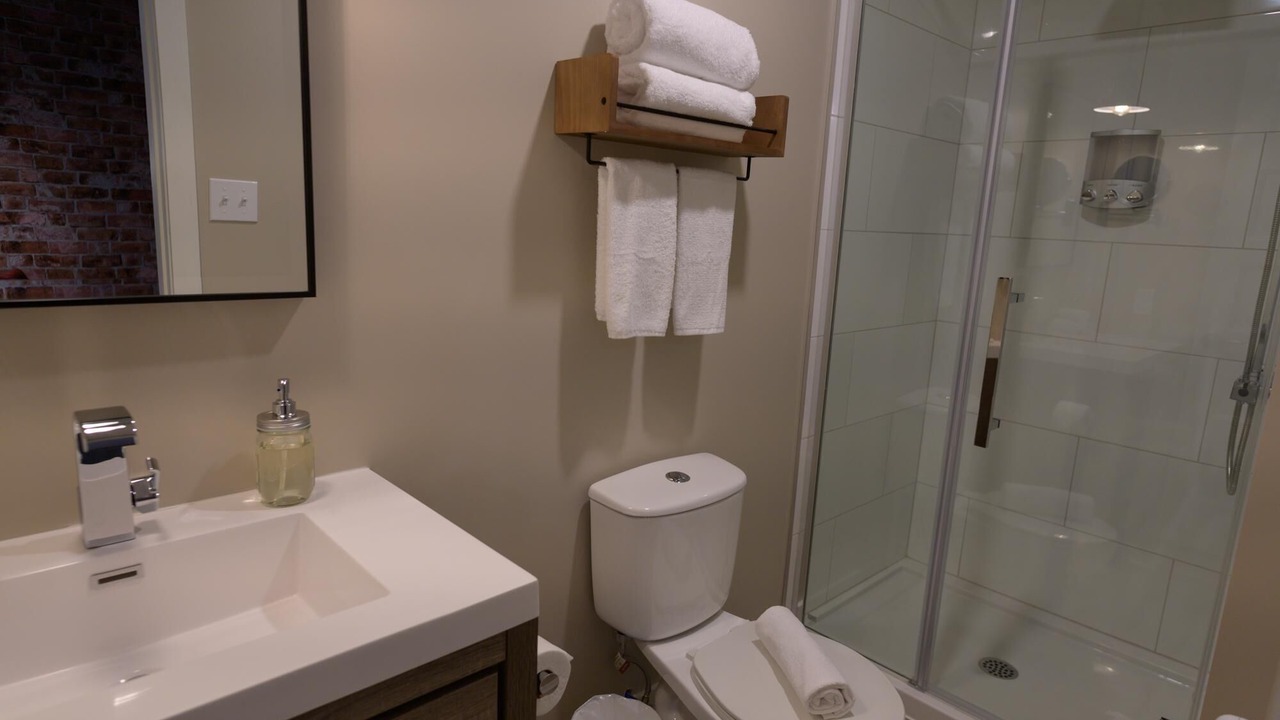 Photo of Bathroom in Rouyn-Noranda
