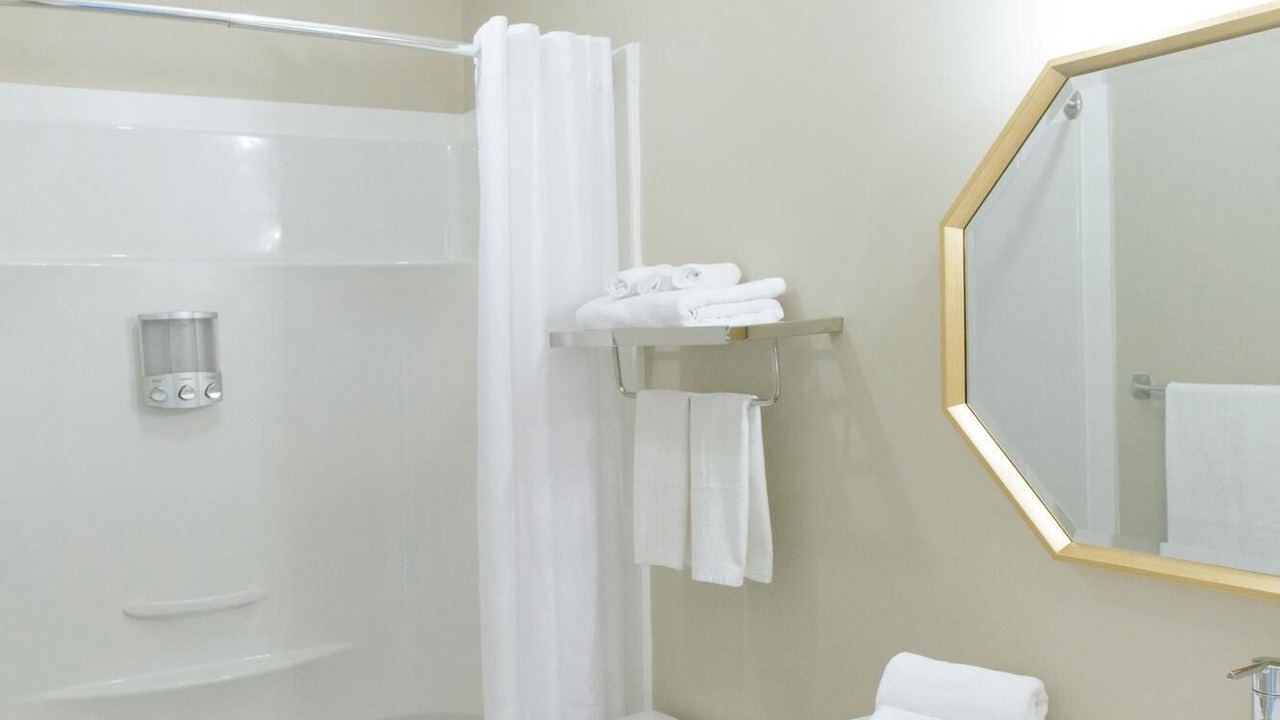 Photo of Bathroom in Rouyn-Noranda