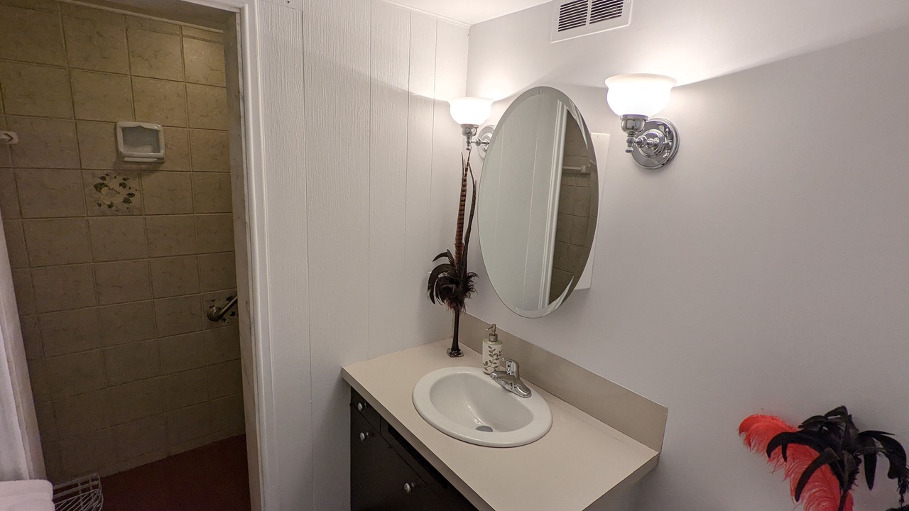 Photo of Bathroom in Val Morin
