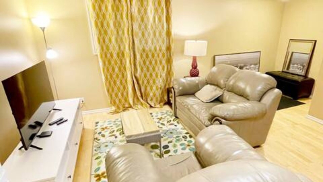 Photo of Livingroom in Jasper Place