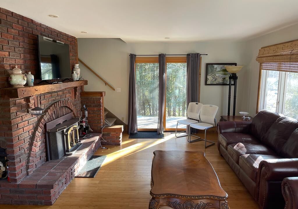 Photo of Livingroom in Meaford