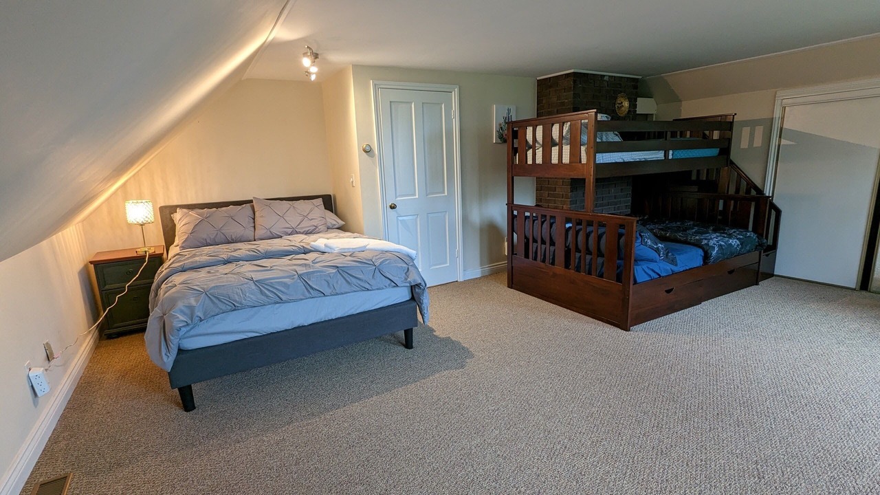 Photo of Bedroom in Meaford
