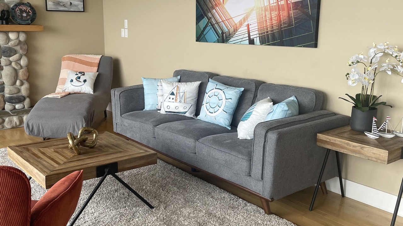 Photo of Livingroom in Regional District of Nanaimo