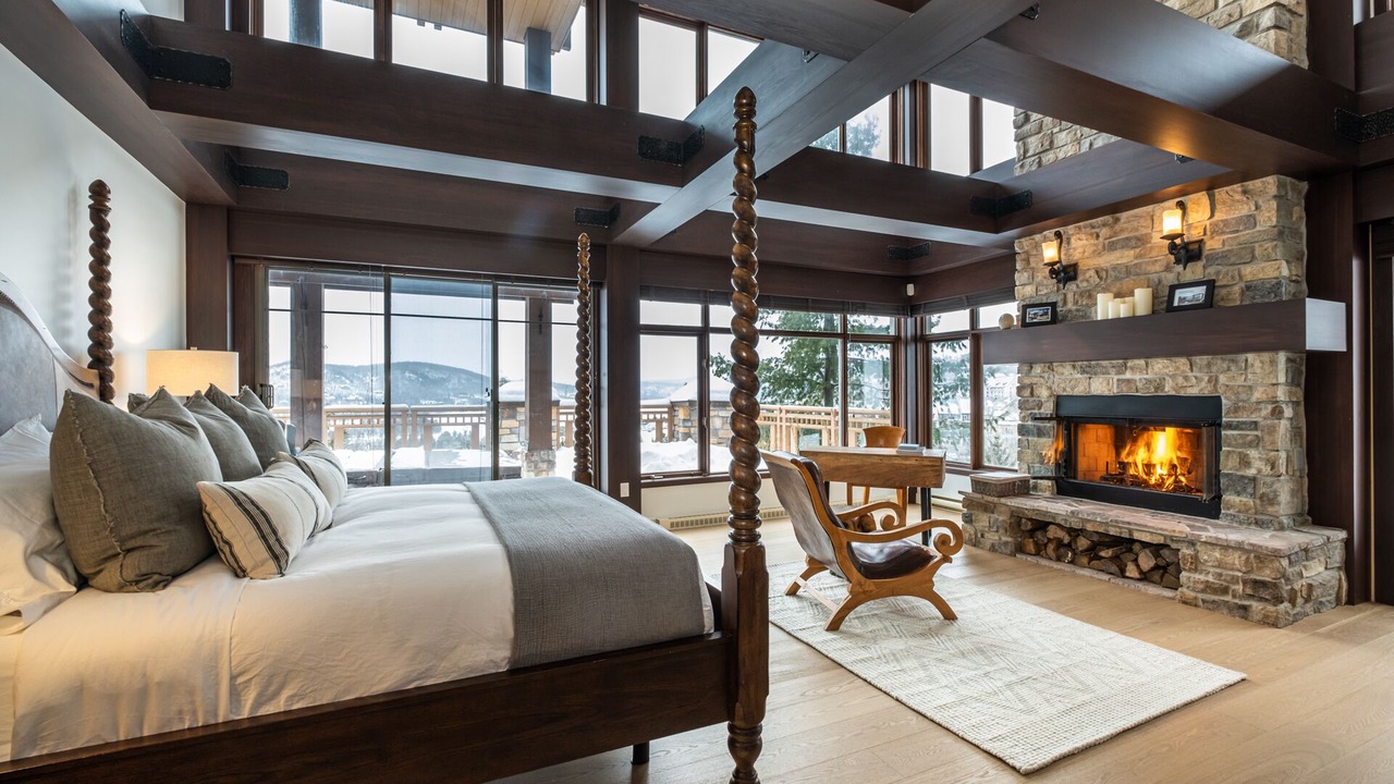 Photo of Bedroom in Mont-Tremblant