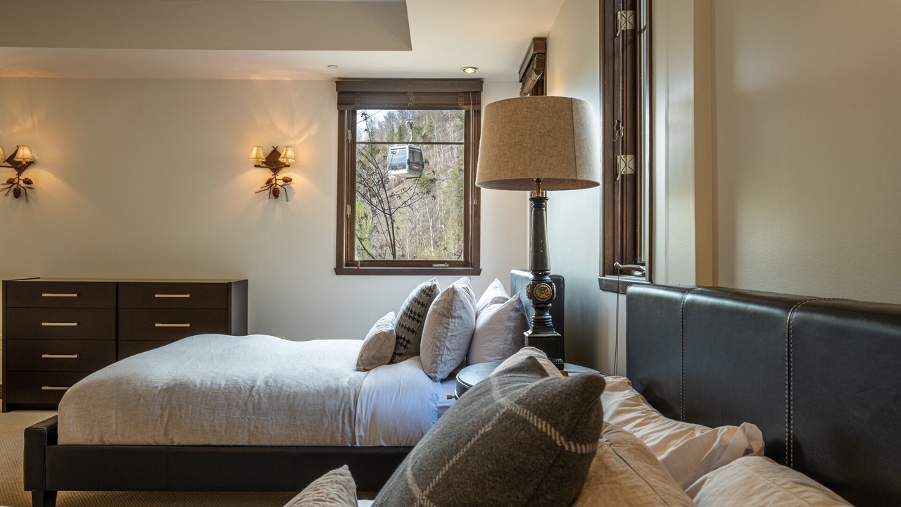 Photo of Bedroom in Mont-Tremblant