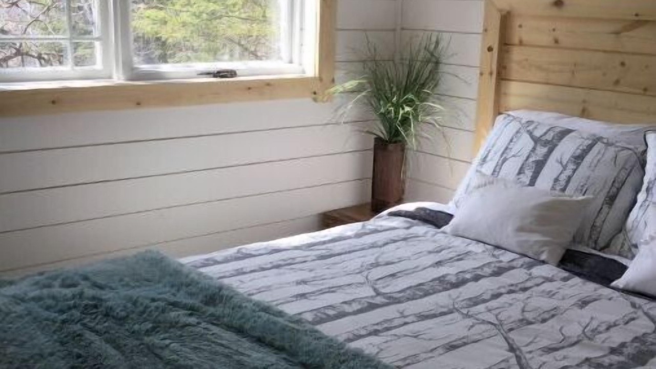 Photo of Bedroom in Manitoba