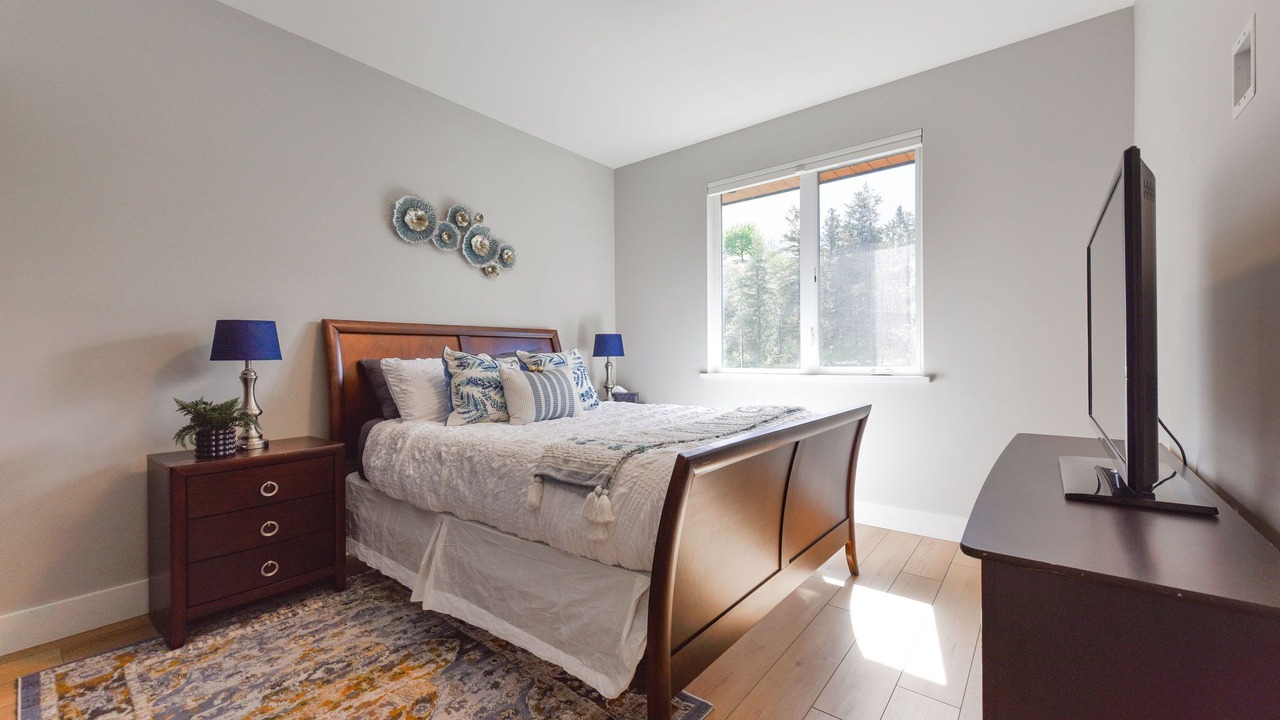 Photo of Bedroom in Okanagan-Similkameen