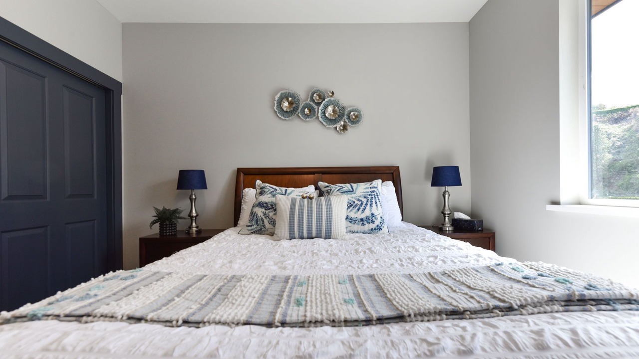 Photo of Bedroom in Okanagan-Similkameen