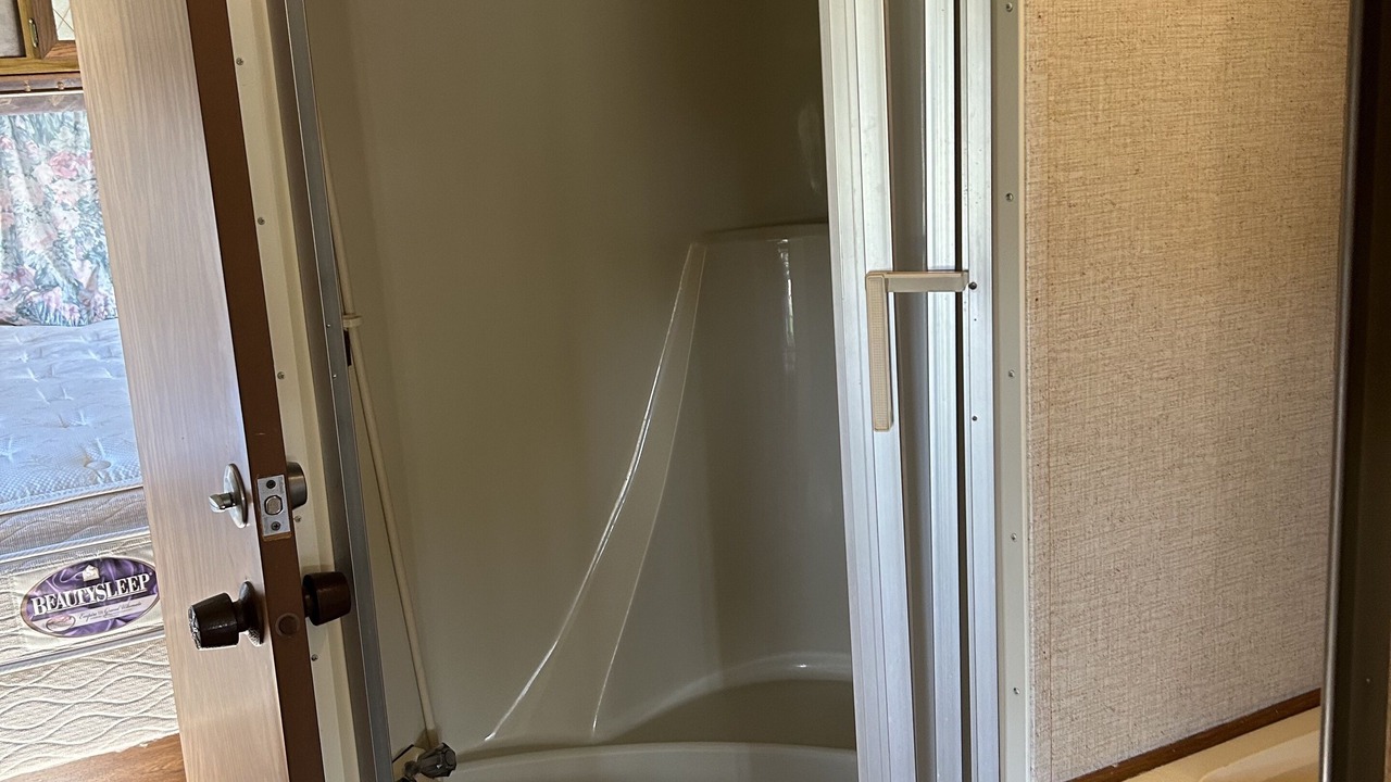 Photo of Bathroom in Stokes Bay