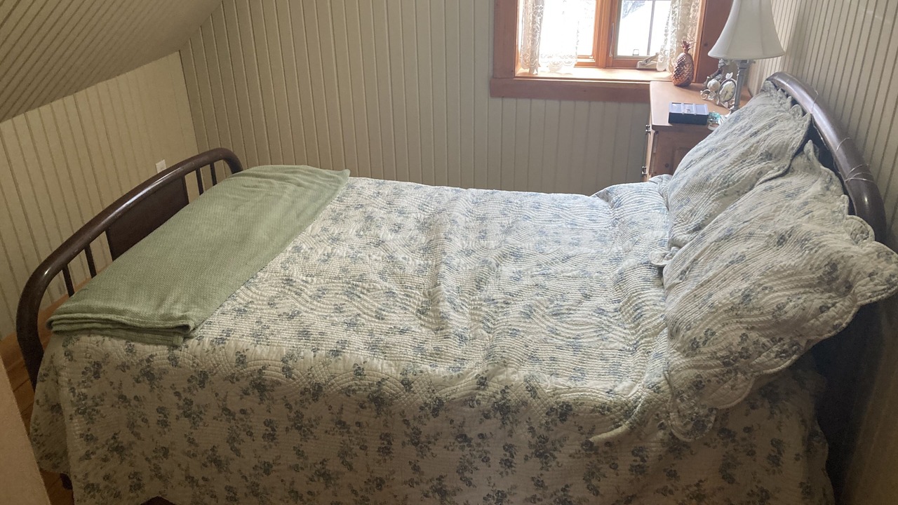 Photo of Bedroom in Cheneville