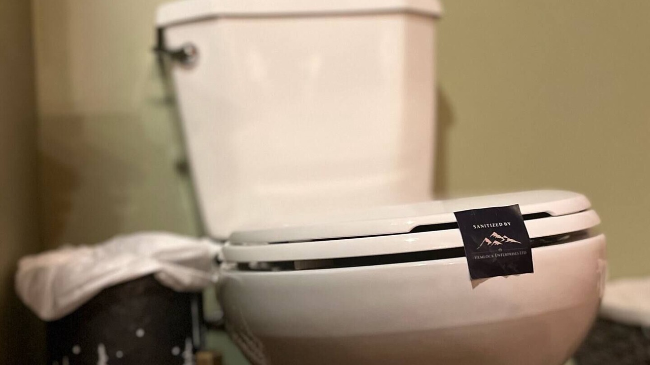 Photo of Bathroom in Hemlock Valley