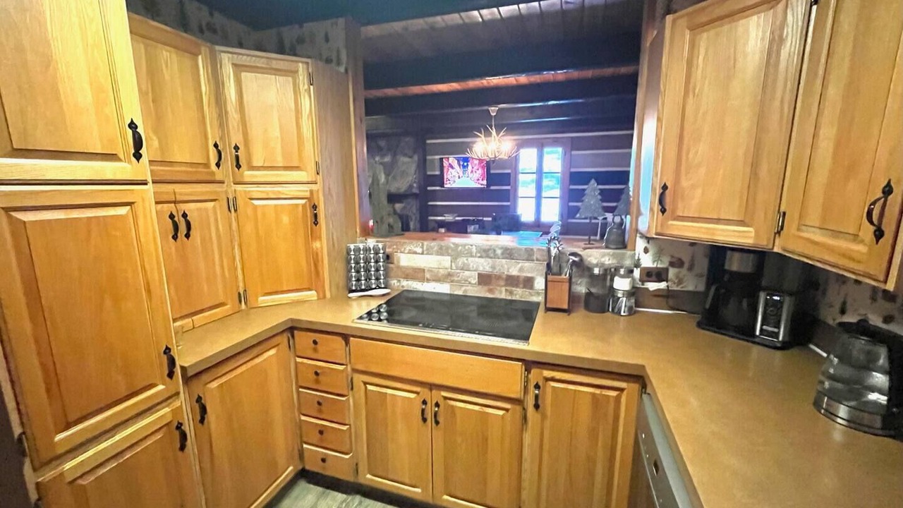Photo of Kitchen in Hemlock Valley