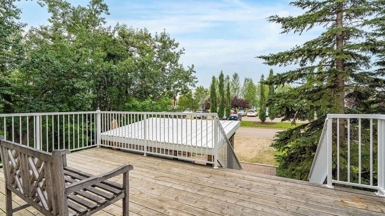 Photo of Others in Sylvan Lake
