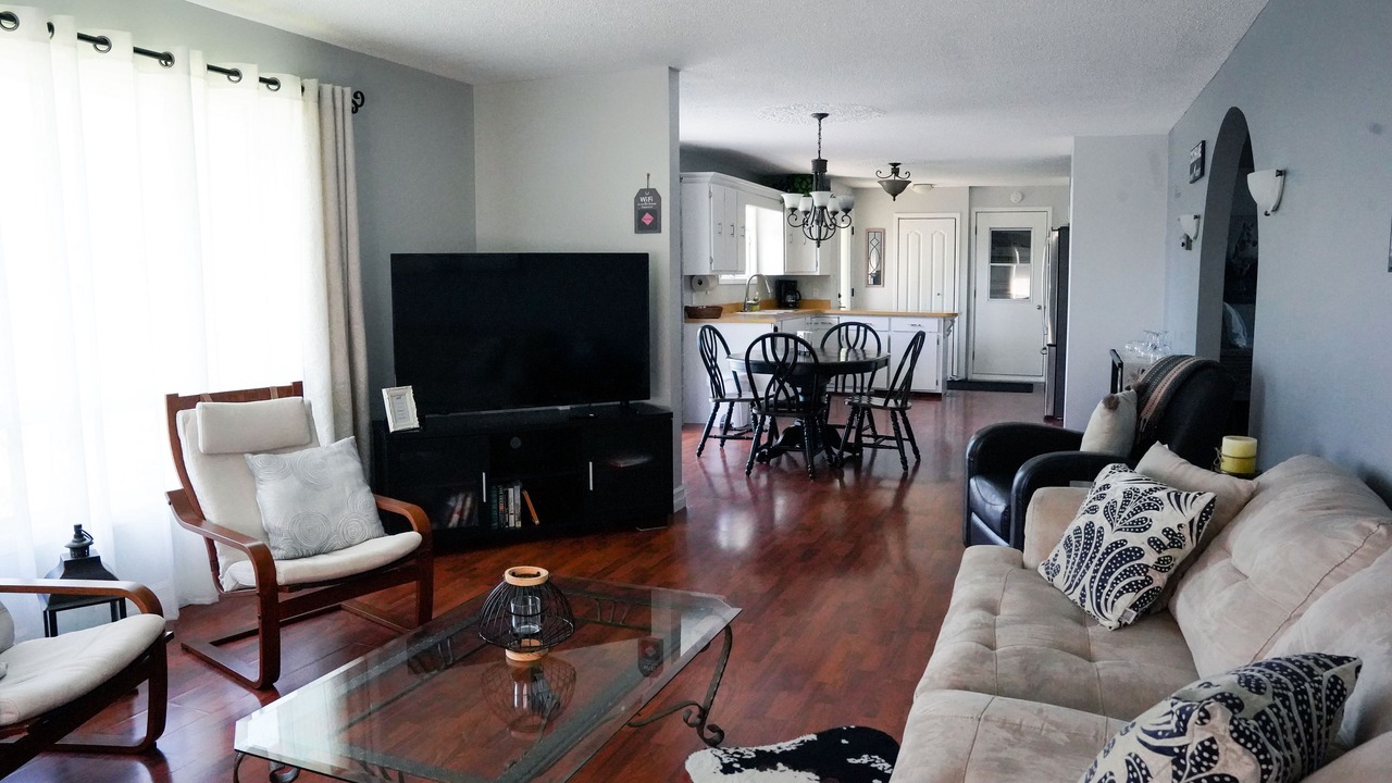Photo of Livingroom in Cochrane