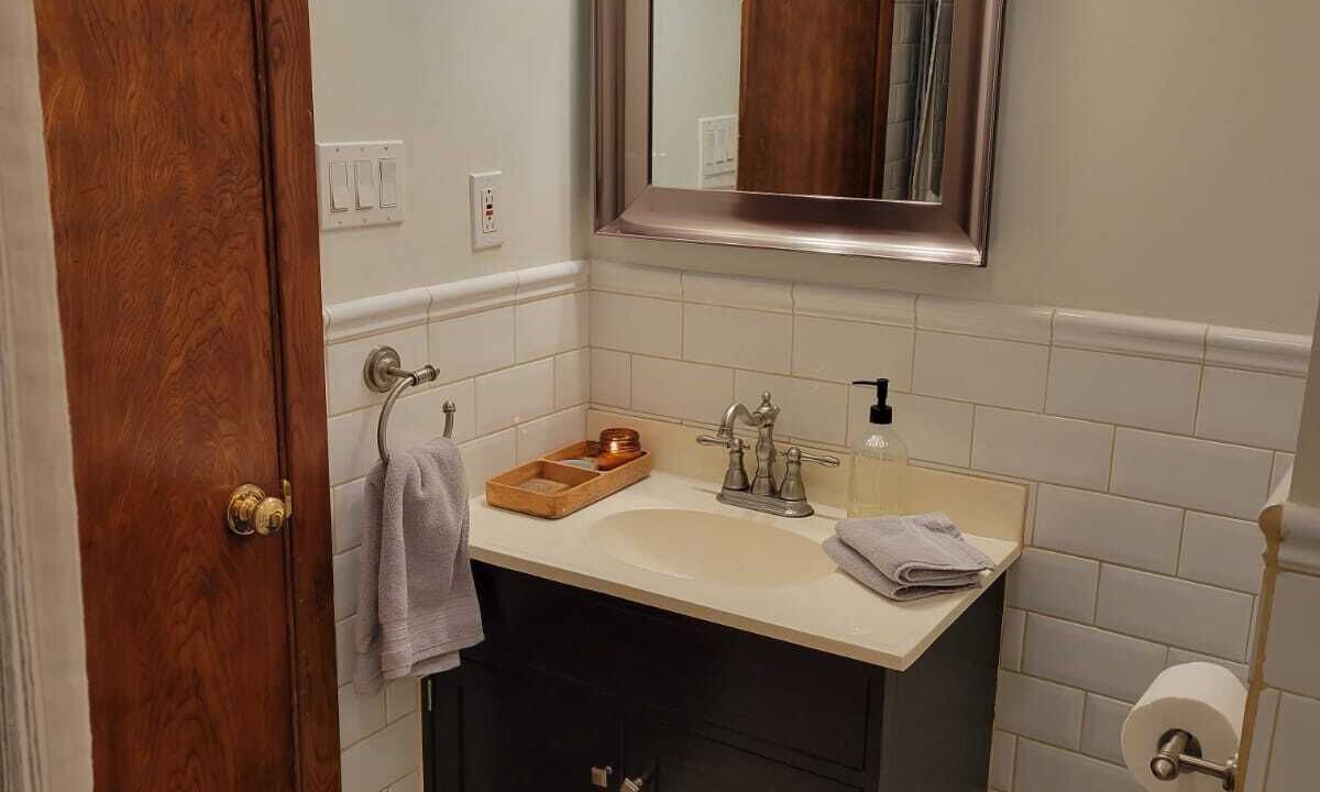 Photo of Bathroom in Little Italy