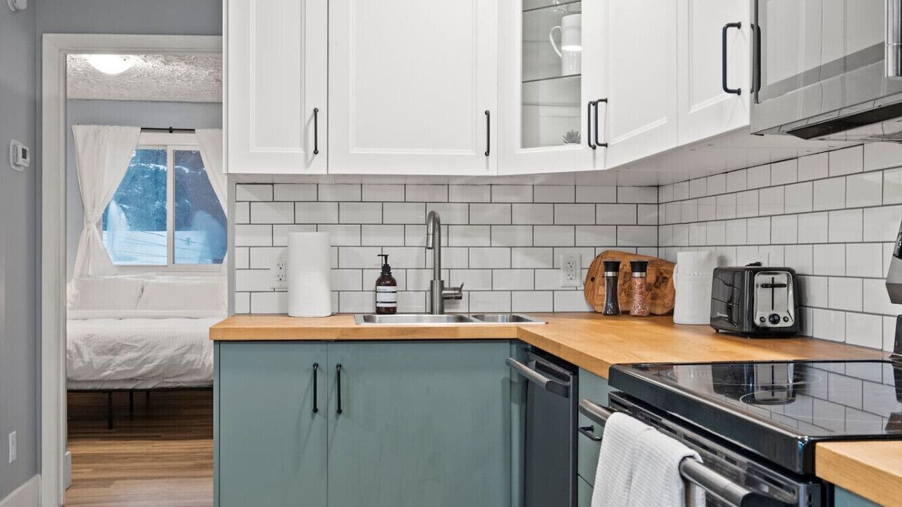 Photo of Kitchen in Jasper Place