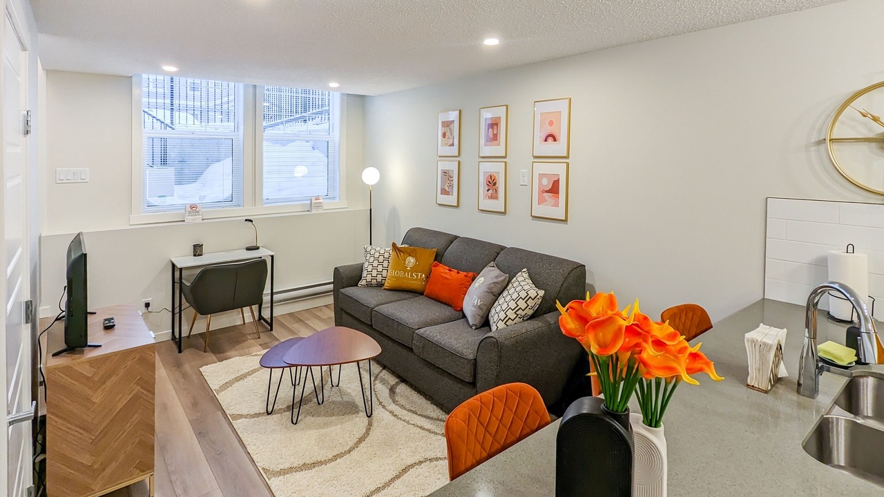 Photo of Livingroom in Cranston