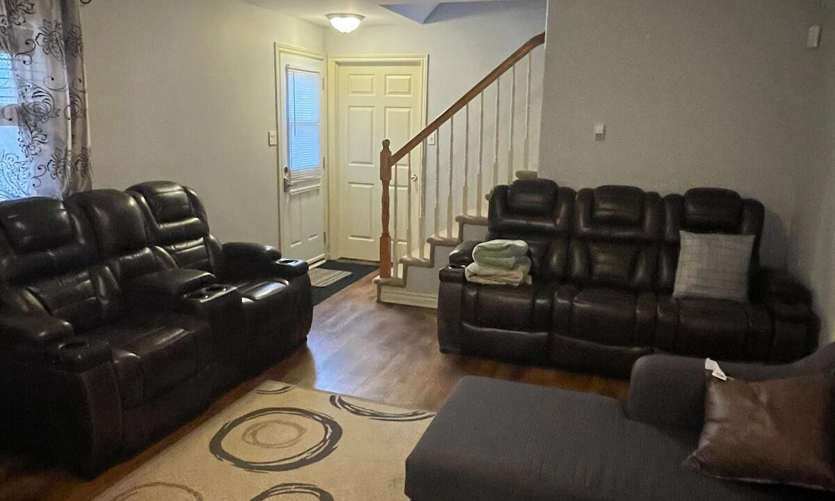 Photo of Livingroom in Bedford