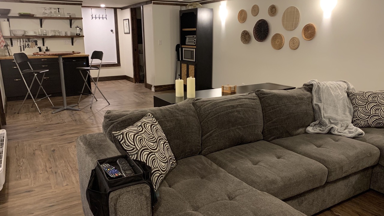 Photo of Livingroom in Yellowhead County