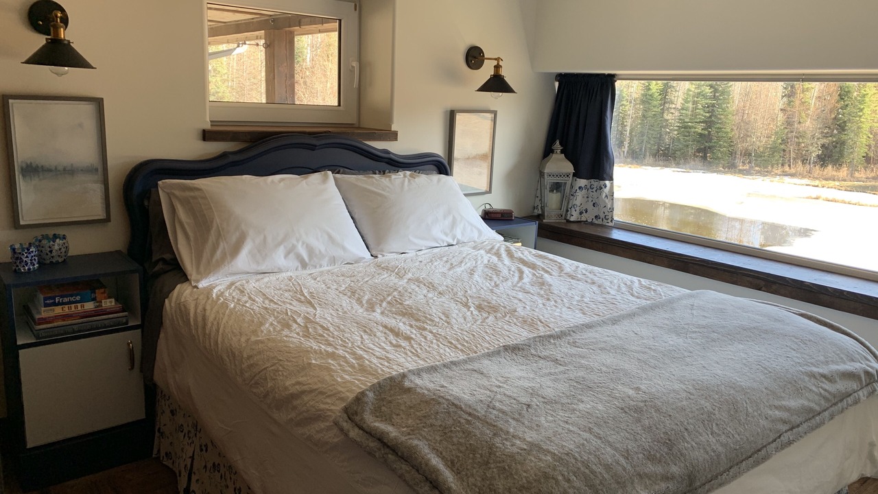 Photo of Bedroom in Yellowhead County