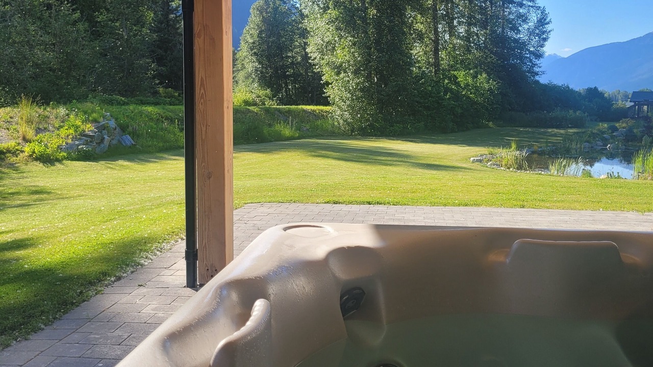 Photo of Outdoor in Pemberton Meadows