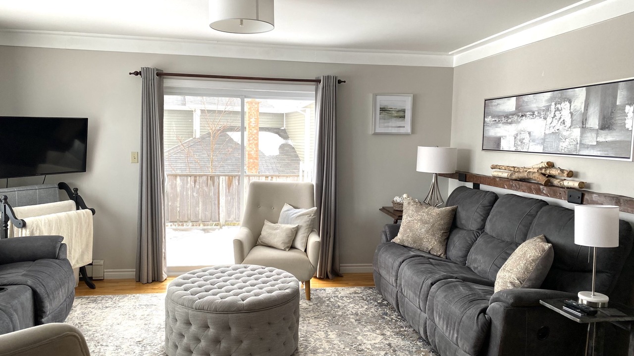 Photo of Livingroom in North River