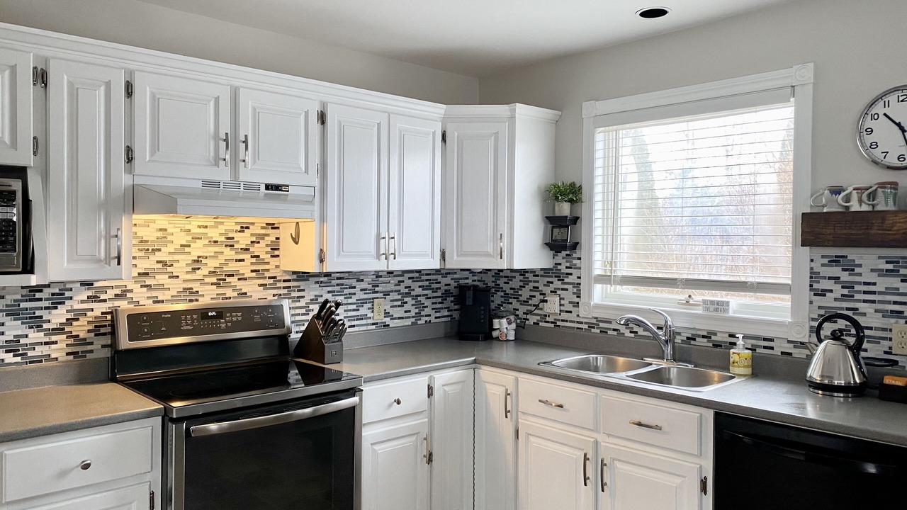Photo of Kitchen in North River
