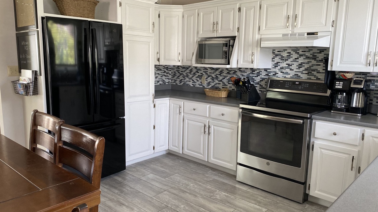 Photo of Kitchen in North River