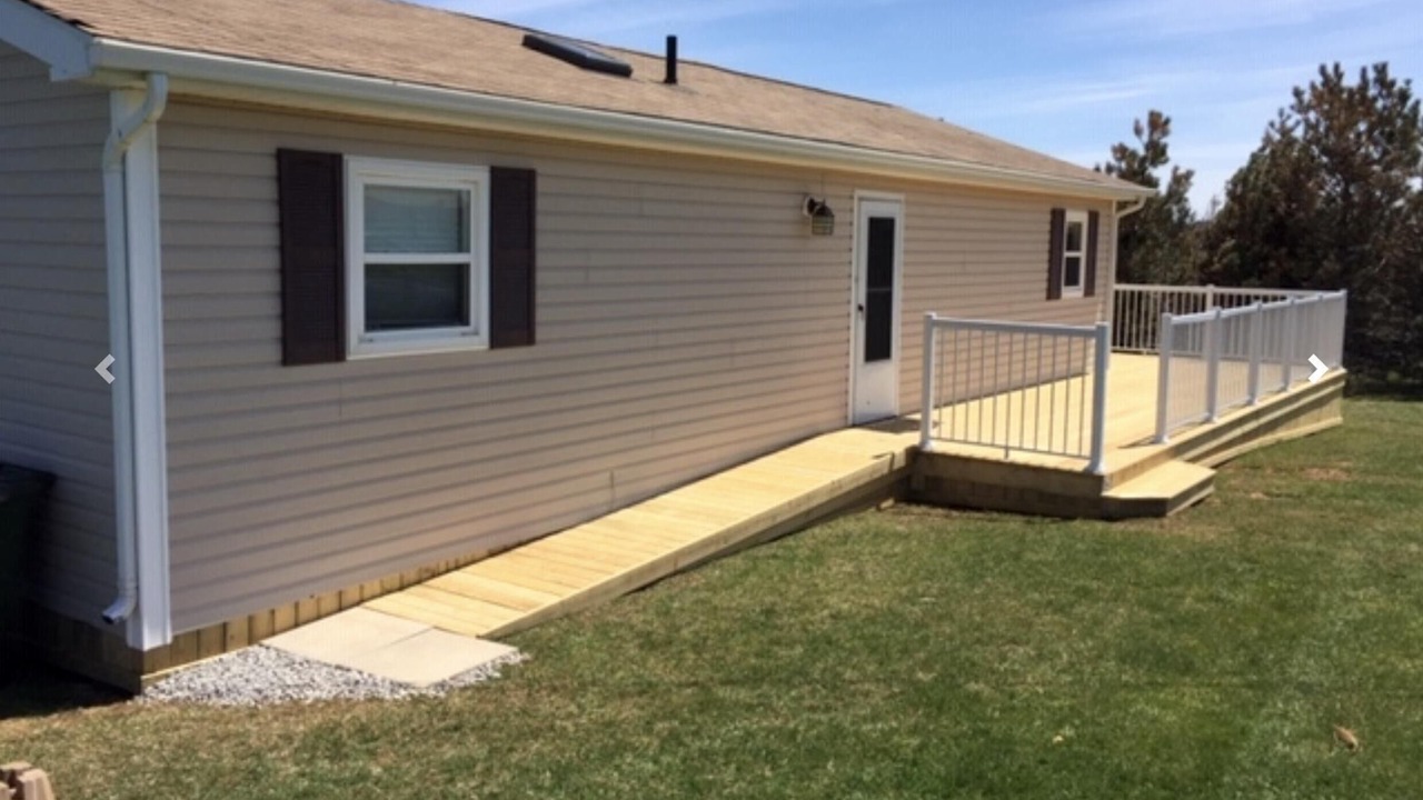 Photo of Outdoor in New London