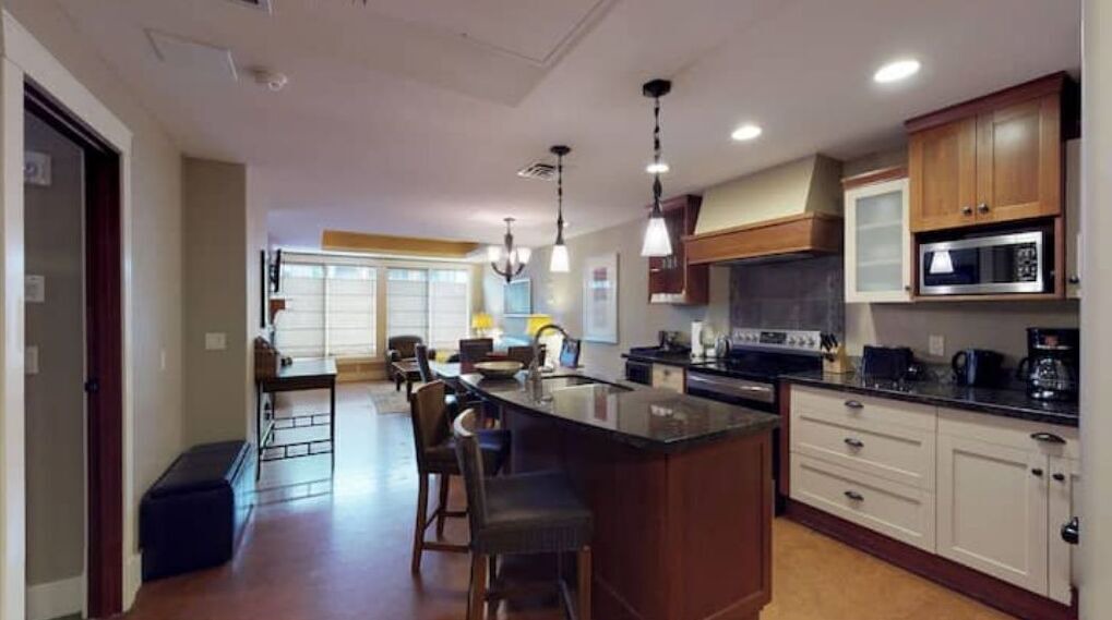 Photo of Kitchen in Cougar Creek