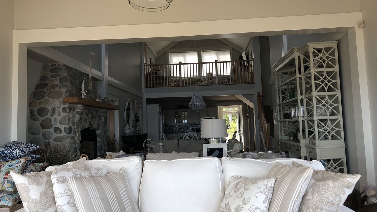 Photo of Livingroom in Summerville Centre