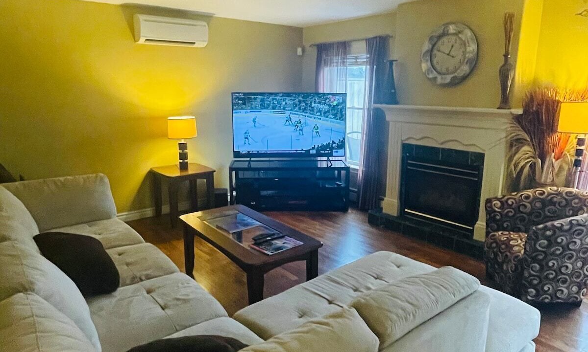Photo of Livingroom in Bedford