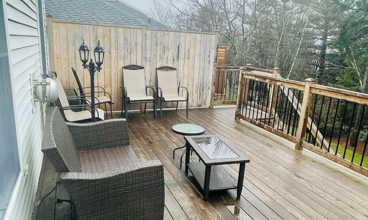 Photo of Patio Balcony in Bedford