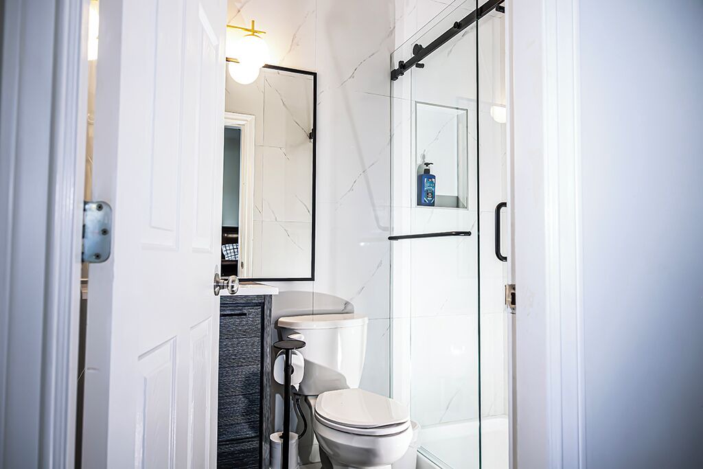 Photo of Bathroom in Renfrew-Collingwood