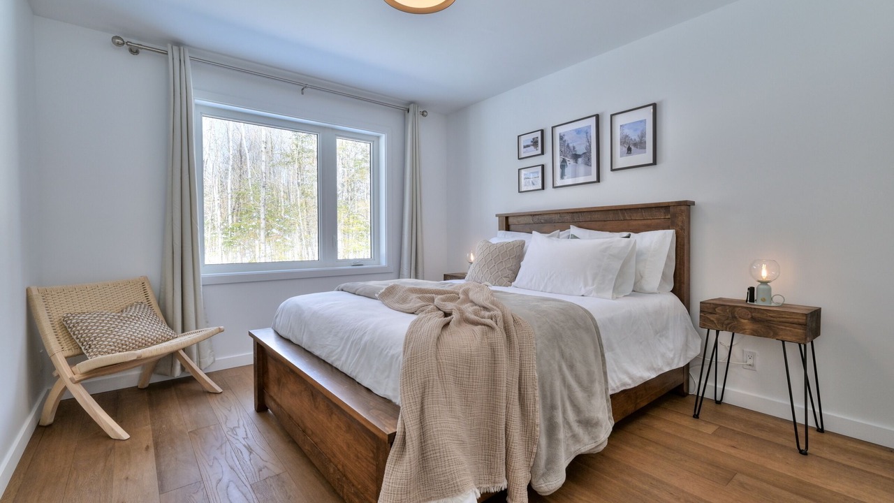 Photo of Bedroom in Amherst