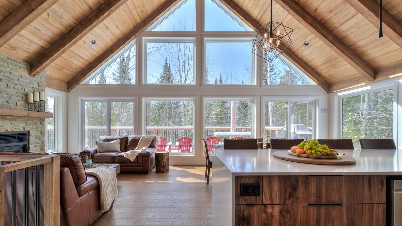Photo of Livingroom in Amherst