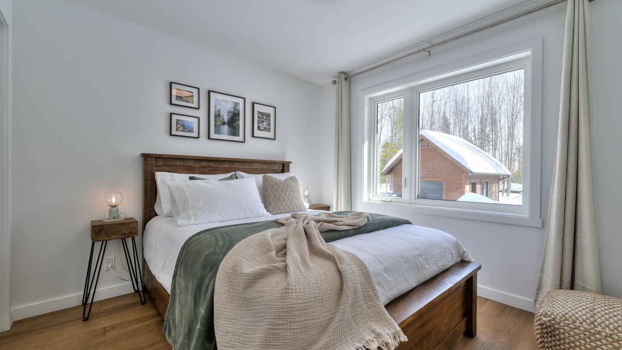 Photo of Bedroom in Amherst