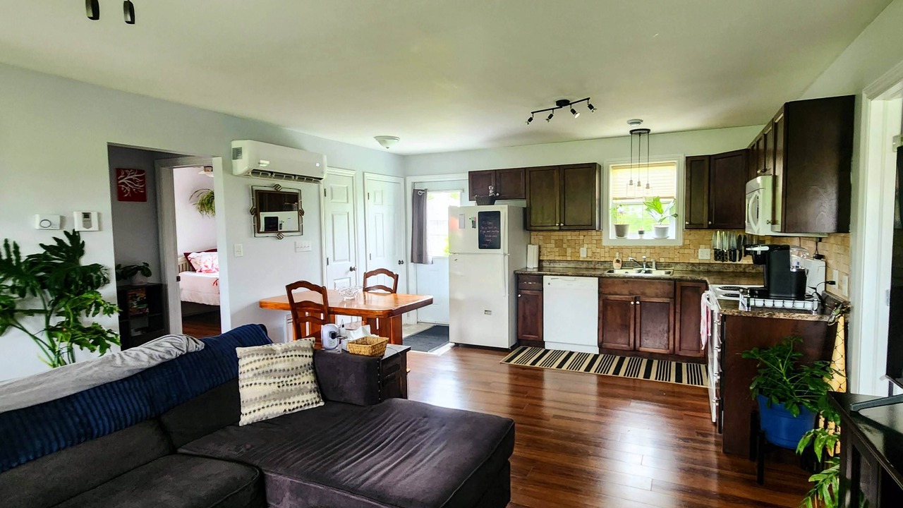 Photo of Livingroom in Vernon Bridge