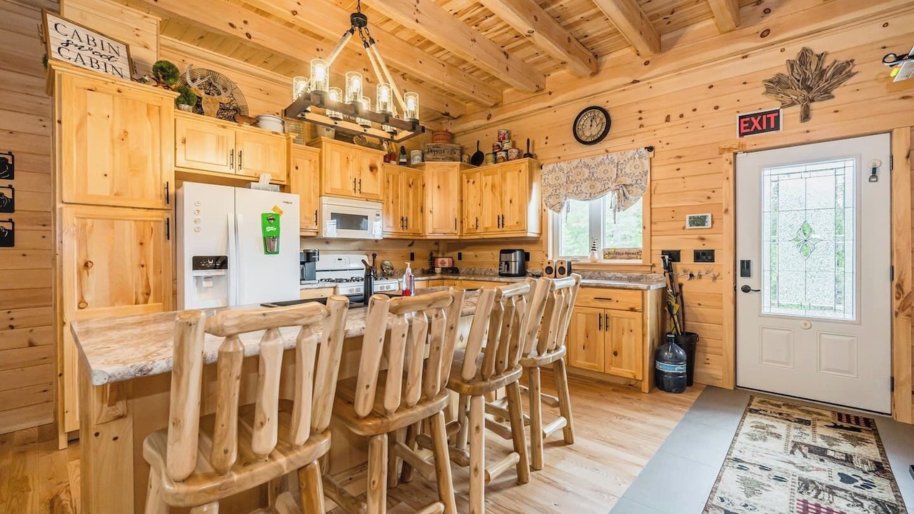 Photo of Livingroom in South Bruce Peninsula