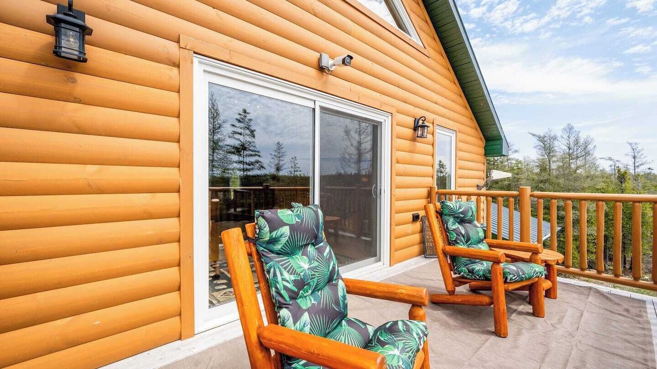 Photo of Patio Balcony in South Bruce Peninsula