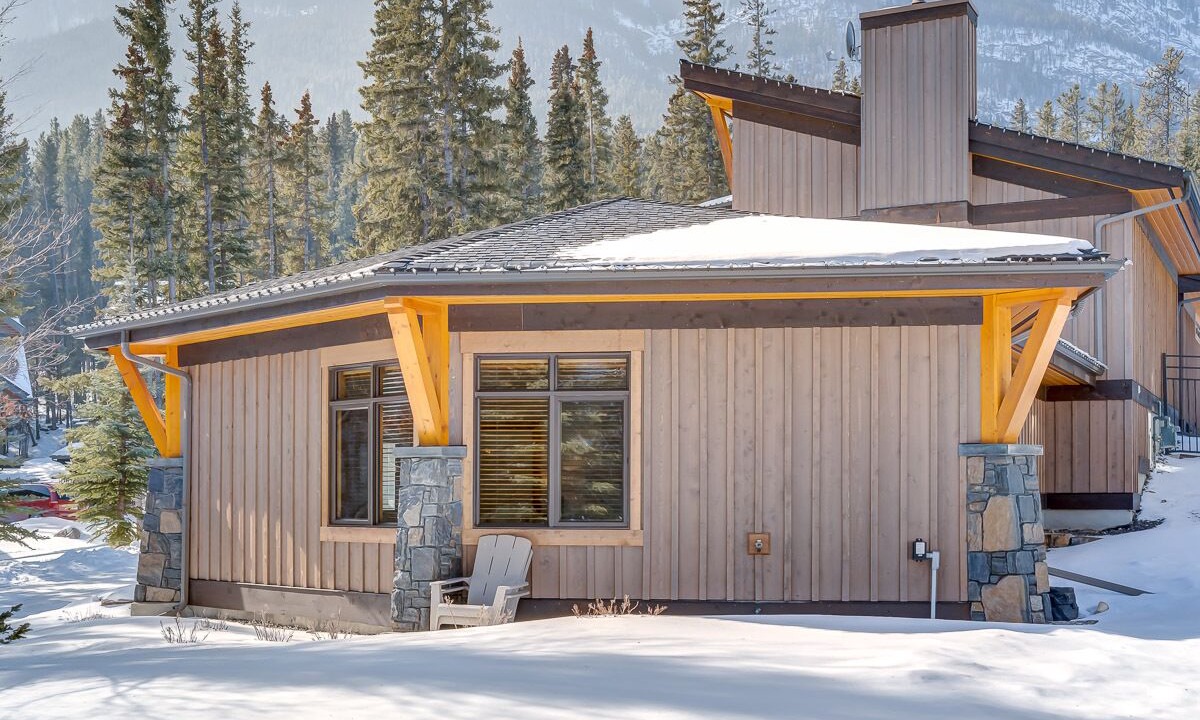 Photo of Outdoor in Banff
