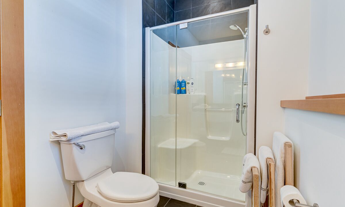 Photo of Bathroom in Banff