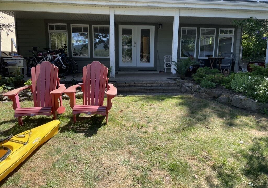 Photo of Patio Balcony in North Saanich