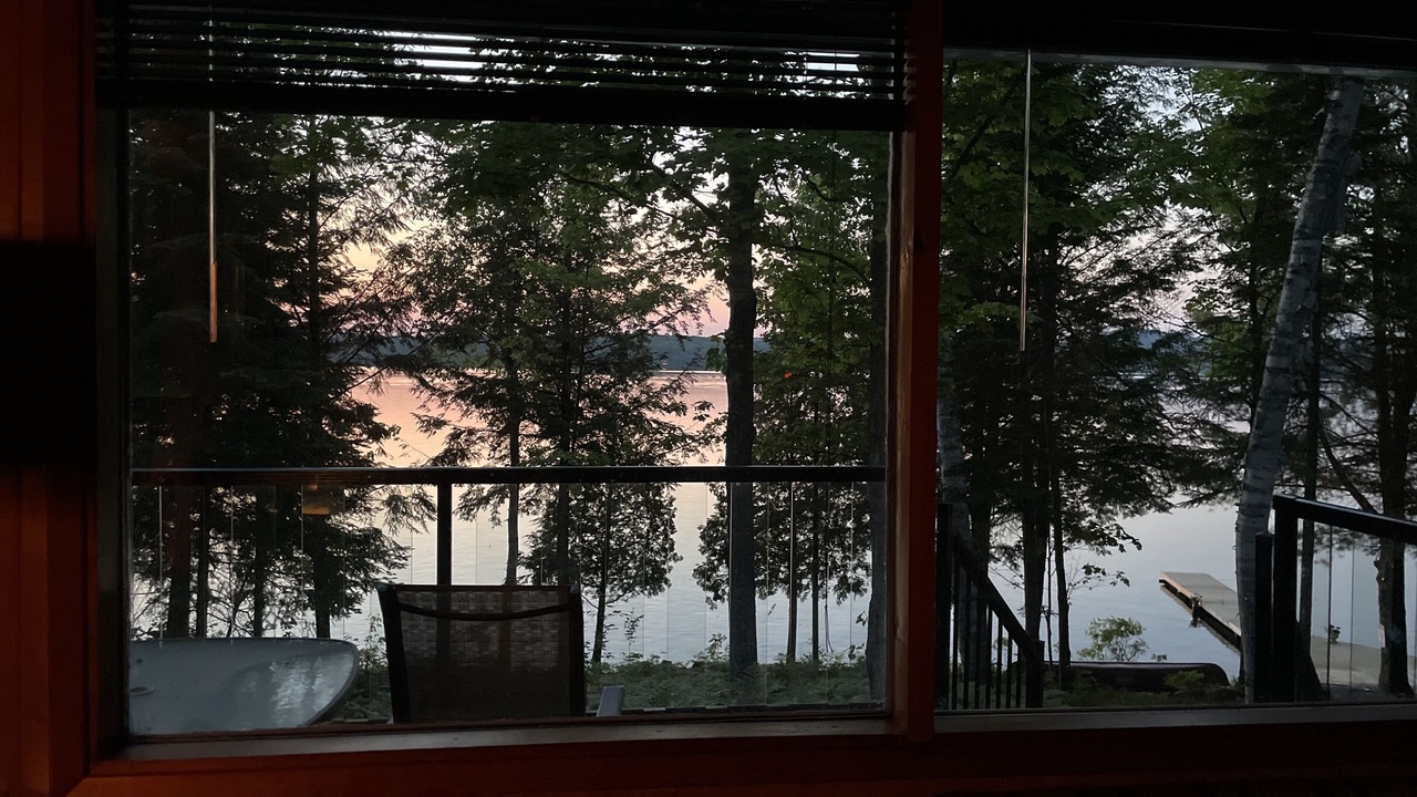 Photo of Bedroom in Lake of Bays