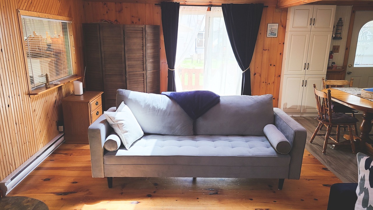 Photo of Livingroom in The Bluff