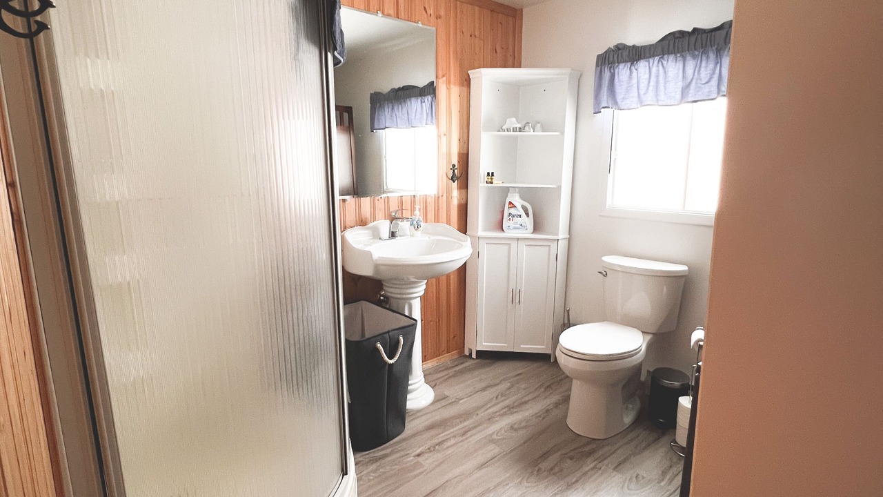 Photo of Bathroom in The Bluff